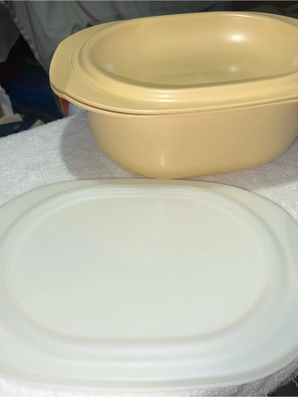 TUPPERWARE OVENWORKS 3 qt oval casserole stack cooker oven freezer micro Unused